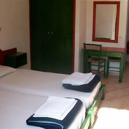 Royal Garden Hotel *