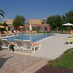 Royal Garden Szálloda